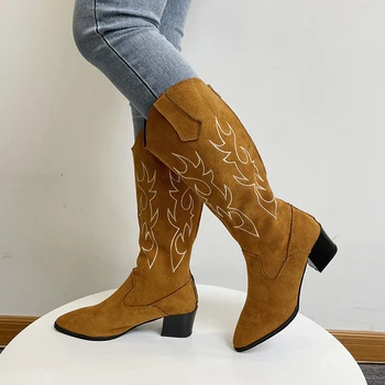 Зимните шик дамски каубойски ботуши, дамски западните обувки без обков с остри пръсти нисък квадратен ток, висококачествени ботуши до коляното - Изображение 1  