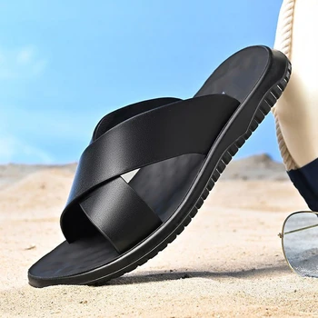 Мъжки кожени чехли XIHAHA, Новост 2023 г., плажно лято обувки с високо качество, Големи размери 47, леки джапанки на равна подметка, мъжки чехли - Изображение 2  