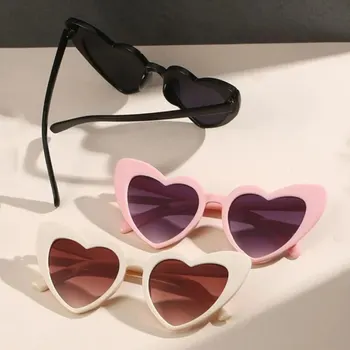 Слънчеви Очила в рамки Love Heart, Слънчеви Очила, Жена Марка, Дизайнерска мода, Сладки Обикновена Реколтата, Евтини Слънчеви Очила, Подарък за парти - Изображение 2  