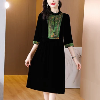 Черна коприна бархатное рокля с бродерия 2023, Ново универсално рокля с дължина до коляното с 3/4 ръкав, на Корейското вечерна рокля свободно намаляване на Vestidos - Изображение 1  